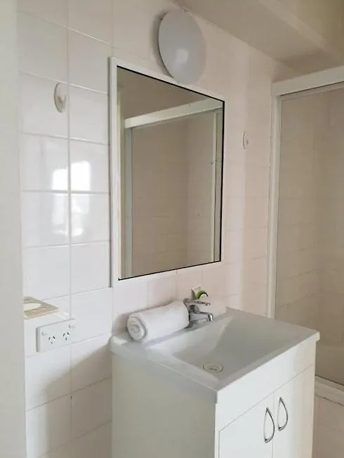 Surfers Holiday Apartments Gold Coast