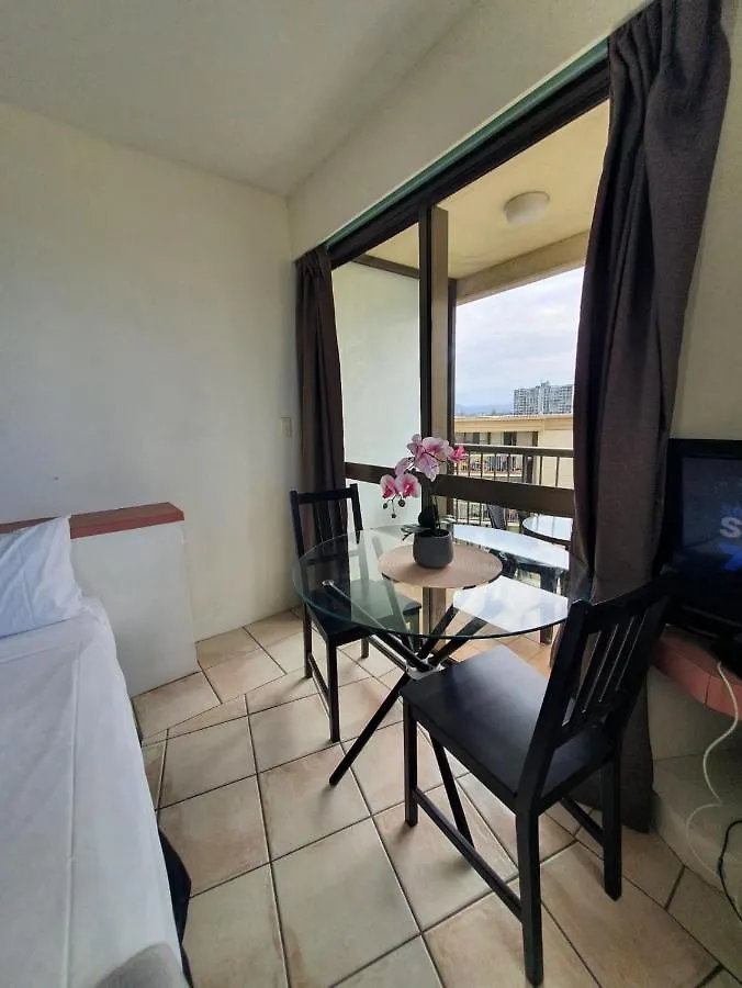 Surfers Holiday Apartments Gold Coast