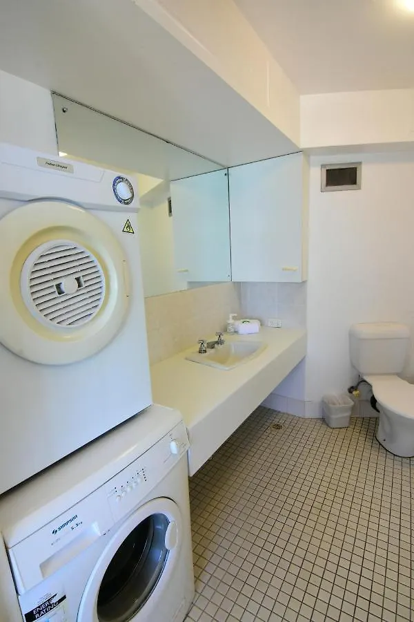 Surfers Holiday Apartments Gold Coast