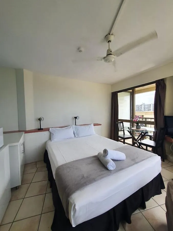 Surfers Holiday Apartments Gold Coast Australia